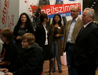 LGF+Minister auf BEST in Graz